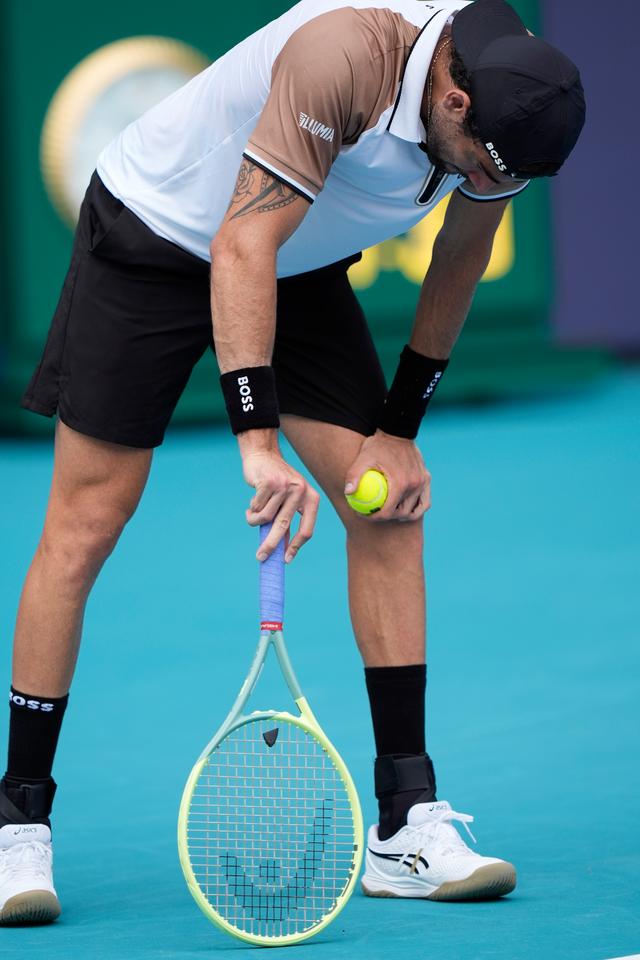 德国网球队力克英国网球队,穆雷完成帽子戏法 德国网球队力克英国网球队,穆雷完成帽子戏法