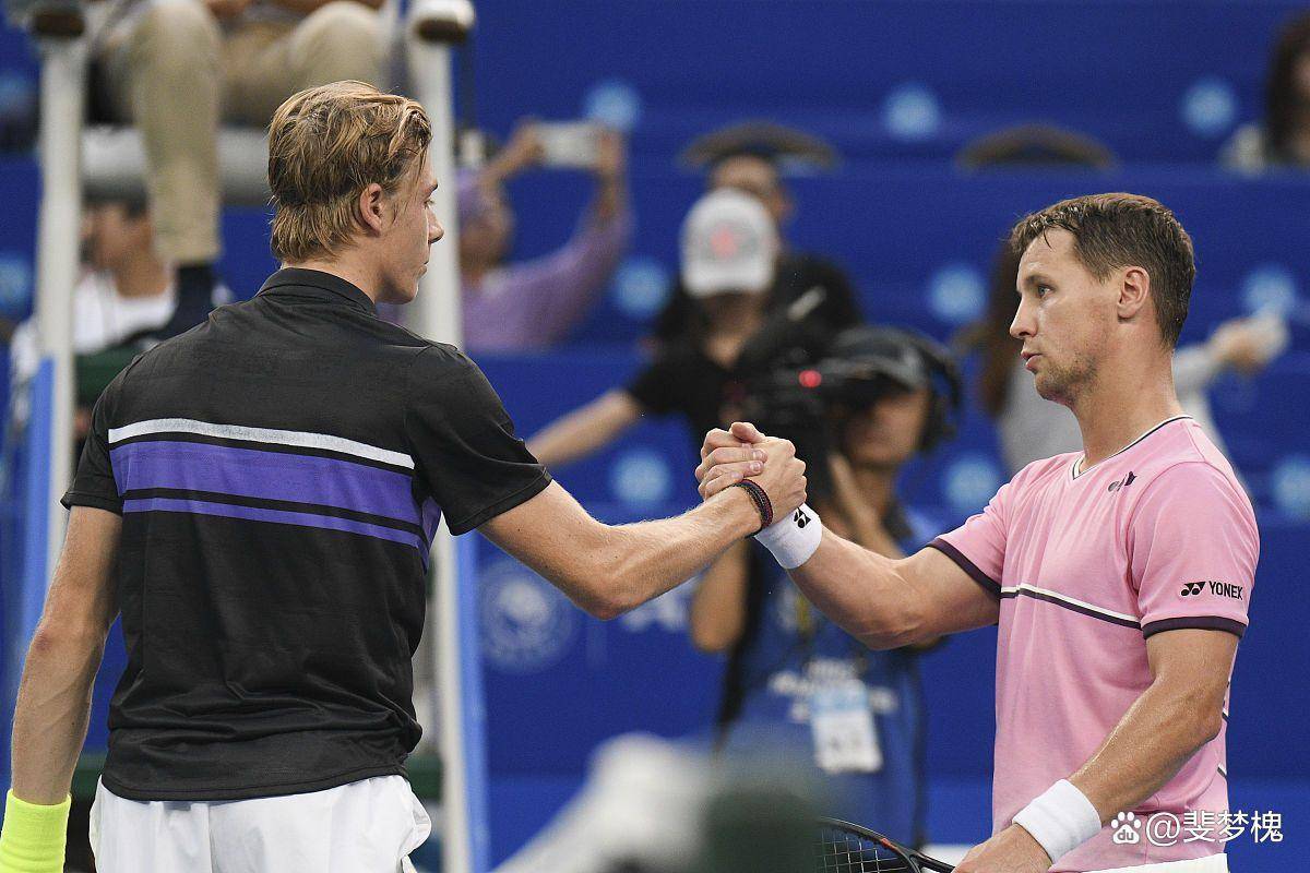 关于日本网球队鏖战美国网球队，纳达尔送出助攻的信息