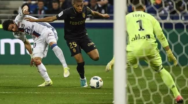 米兰-包含尼斯客场大胜里昂，追赶欧战位置的词条