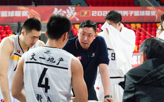 中国米兰体育-卫冕冠军迎战来势汹汹的新军的简单介绍