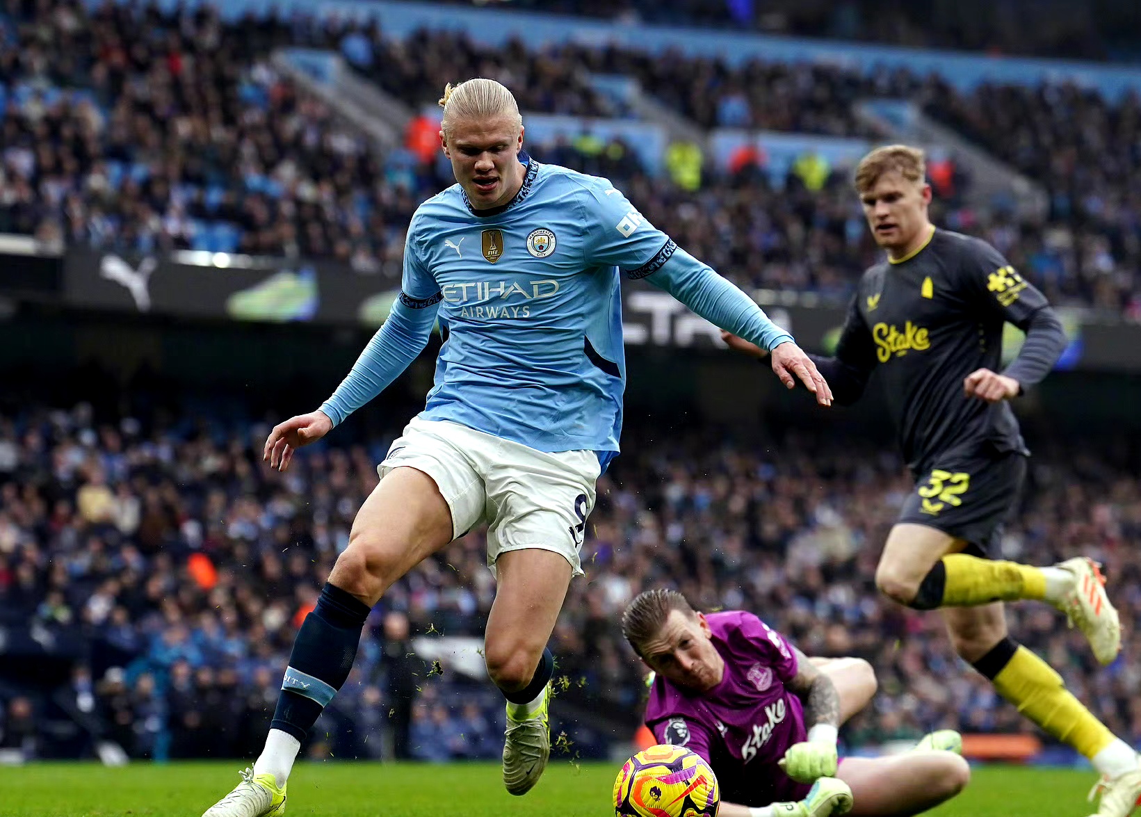 曼城主场不敌布莱顿，遭遇破败的简单介绍